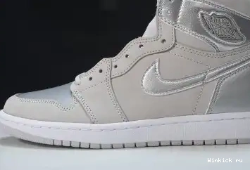SILVER (WITH JAPAN SPECIAL 1 AIR GREY NEUTRAL JORDAN  METALLIC BOX) 0701